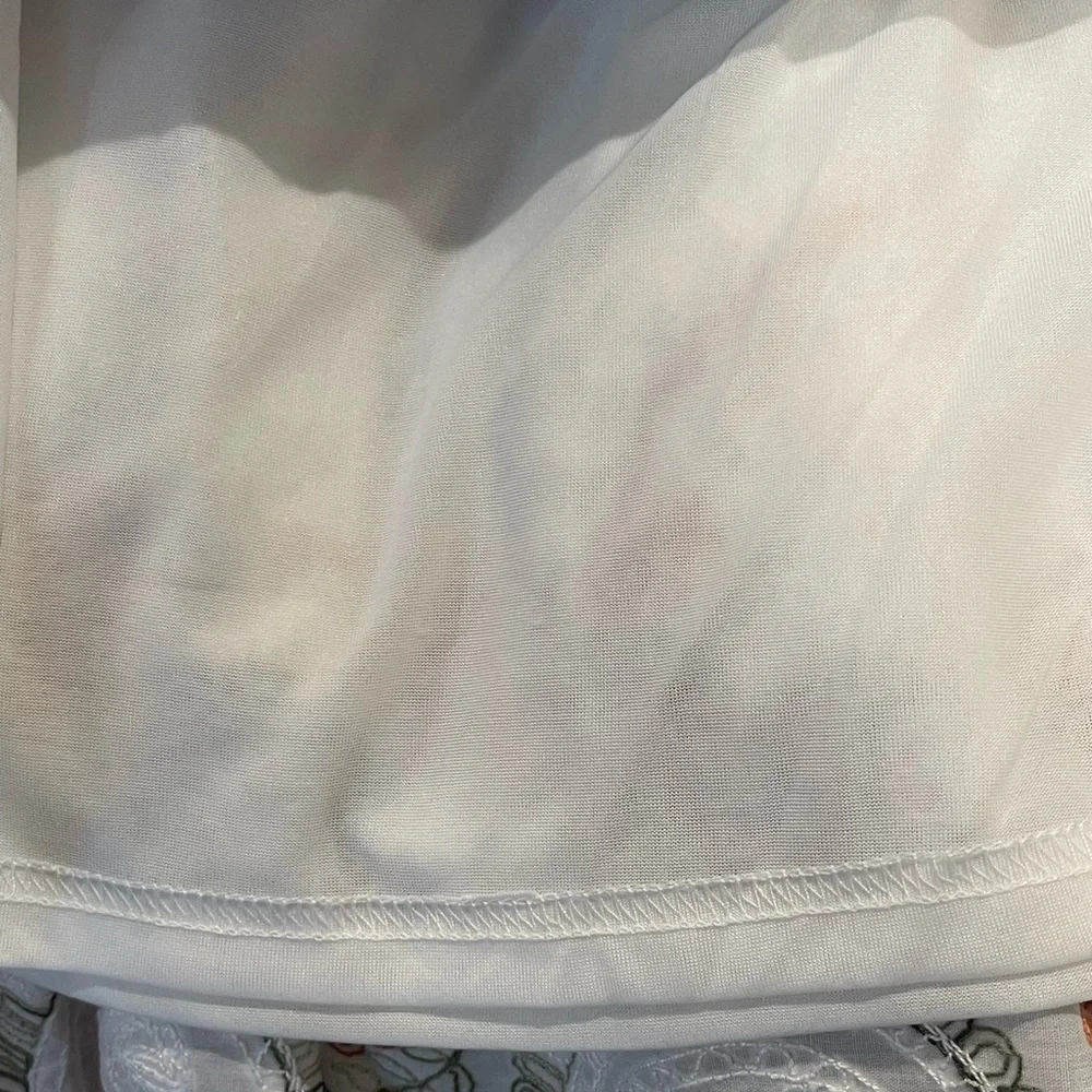 Hudson Gray White Floral Embroidered Tiered Skirt Boho Cottage Core Cowgirl Chic - Picture 6 of 7